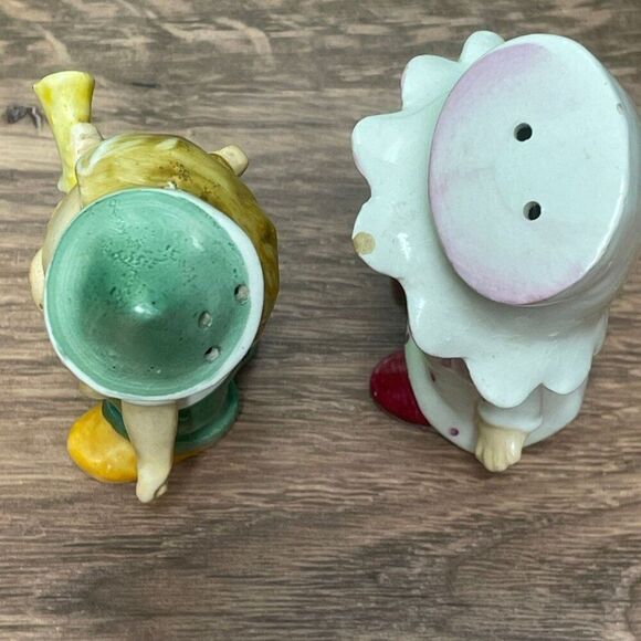 Kreiss & Company 'Happy New Year Salty & Peppy' Shaker Set - Picture 5 of 10